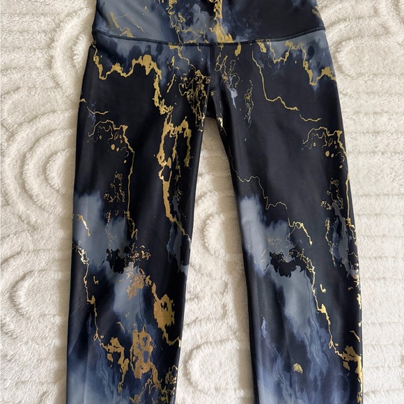 Old Navy Pants - Old Navy Active Gold and Navy Blue Marbled Powersoft Leggings